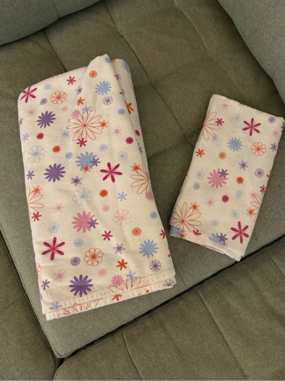 Flannel Cotton Top Sheet & Pillowcase - Pink, Purple, Orange print